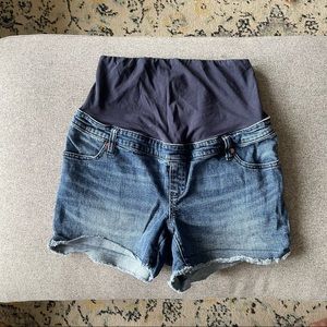 gap maternity jean shorts